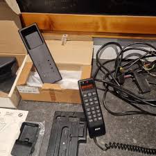 Used BMW E30 1982-1993 BMW Mobile Phone بي ام دبليو هاتف
