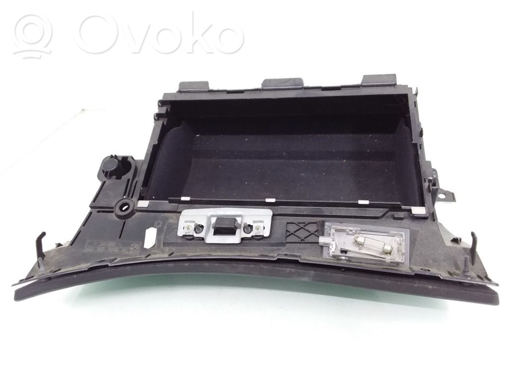 BMW E46 Coupe 1999-2005 glove box with lock | بي ام دبليو E46 كوبيه صندوق قفازات سدة