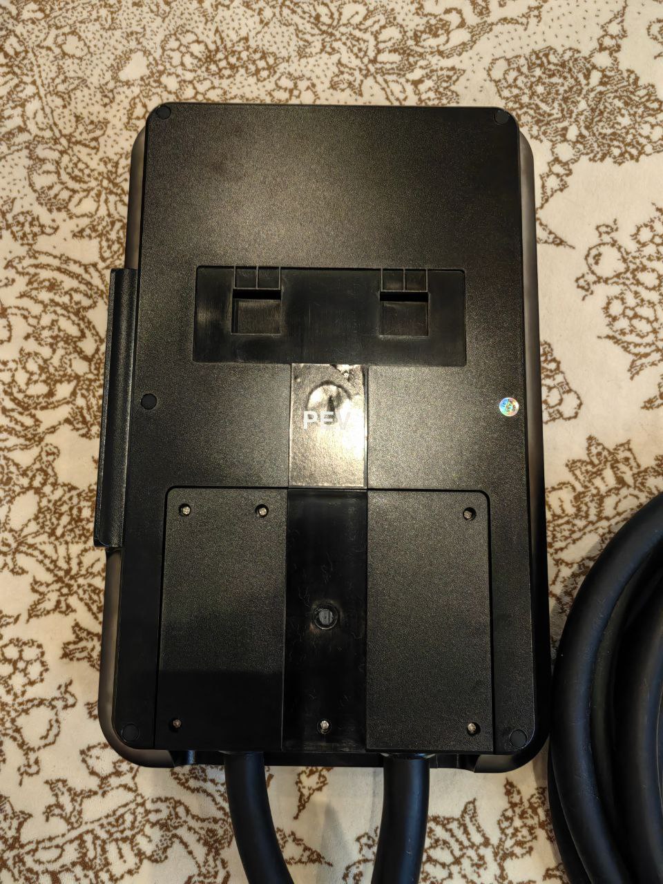 EV Car Wall Charger 48A/11.5kW AC Fast Charging & Power Station (Compatible with Tesla)   شاحن حائط للسيارات الكهربائية Type 1 بقدرة 48 أمبير / 11.5 كيلوواط – شحن سريع AC ومحطة طاقة، متوافق مع تسلا