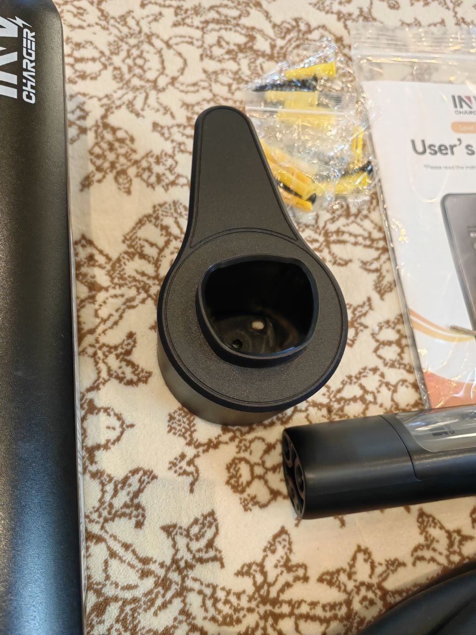 EV Car Wall Charger 48A/11.5kW AC Fast Charging & Power Station (Compatible with Tesla)   شاحن حائط للسيارات الكهربائية Type 1 بقدرة 48 أمبير / 11.5 كيلوواط – شحن سريع AC ومحطة طاقة، متوافق مع تسلا