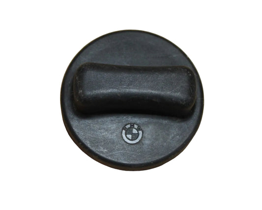 BMW E30 1982-1993 Fuel Cap   بي ام دبليو غطاء تانكي البنزين