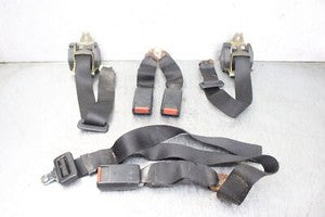 BMW E30 1982-1993 Seat Belt Back Right Side   بي ام دبليو  حزام أمان خلفي يمين